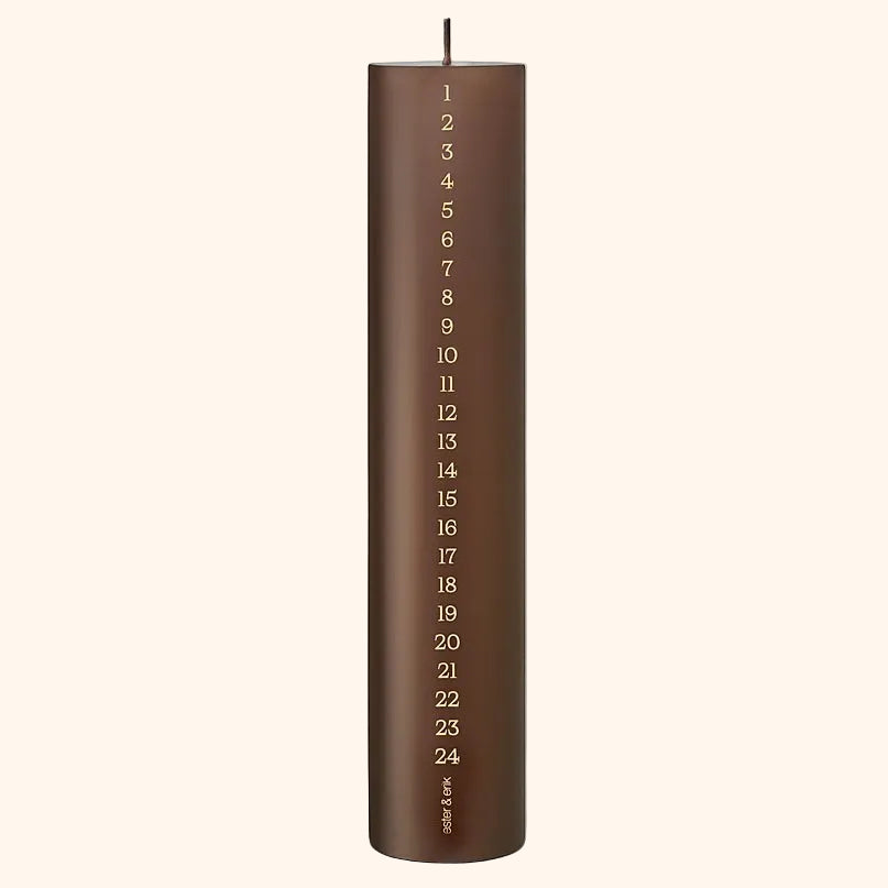 Blok kalenderlys - No. 25 | HAZELNUT