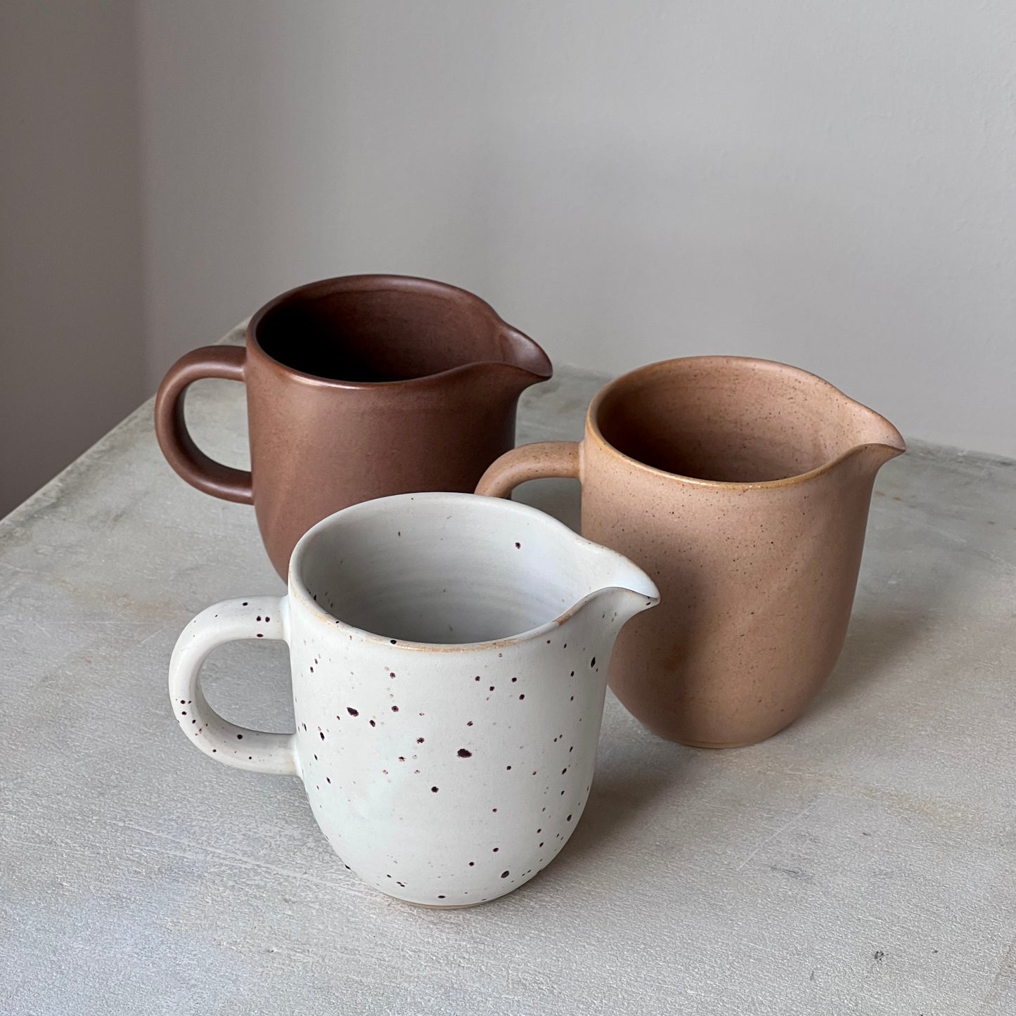 Oktober Mælkekande, flat white - Julie Damhus Studio