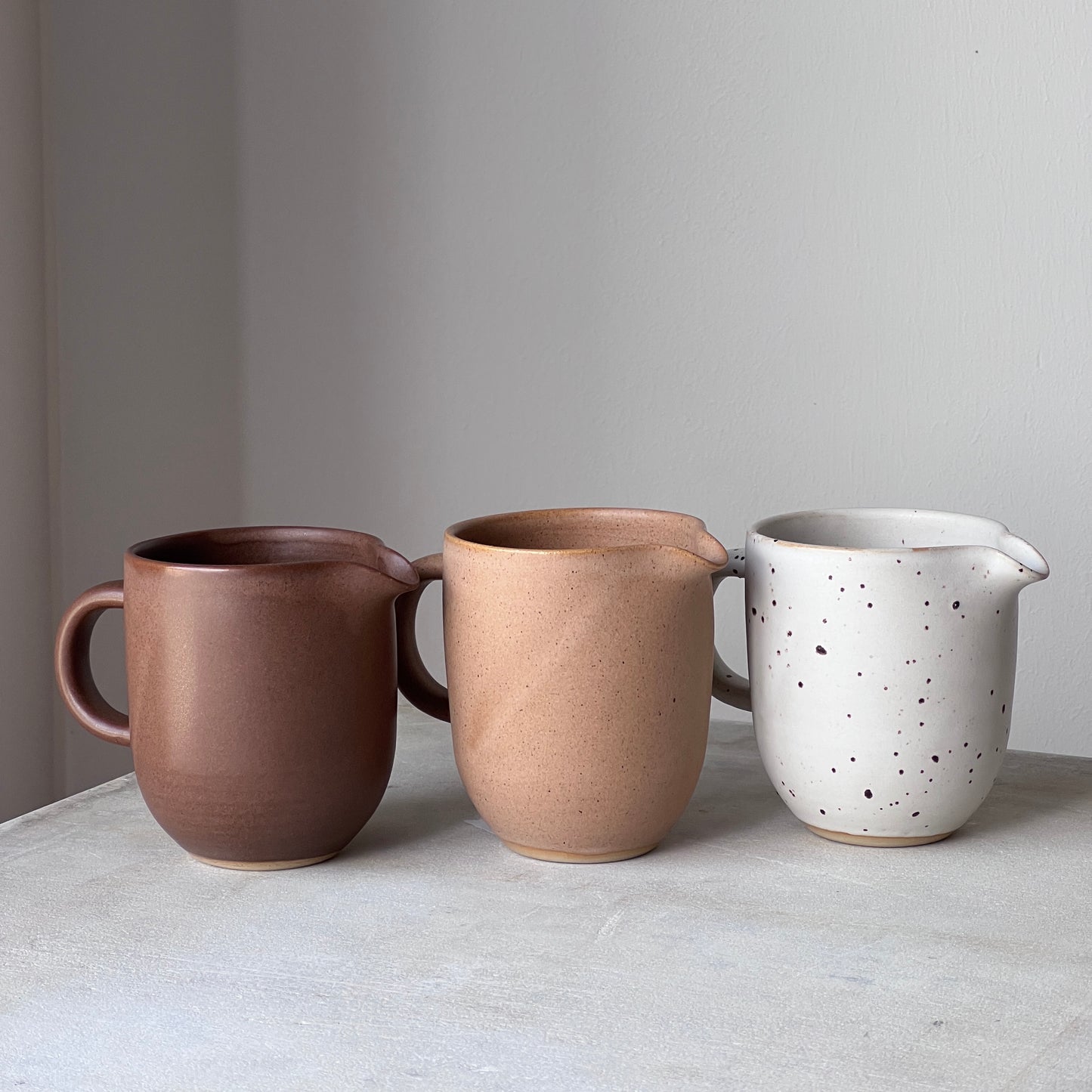 Oktober Mælkekande, Latte - Julie Damhus Studio