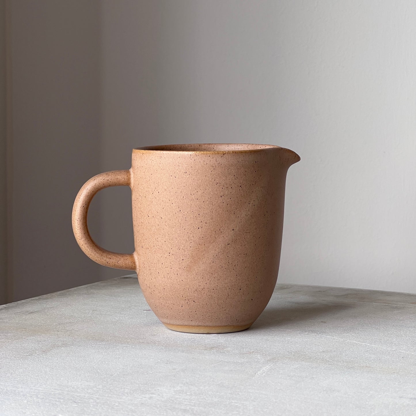 Oktober Mælkekande, Latte - Julie Damhus Studio