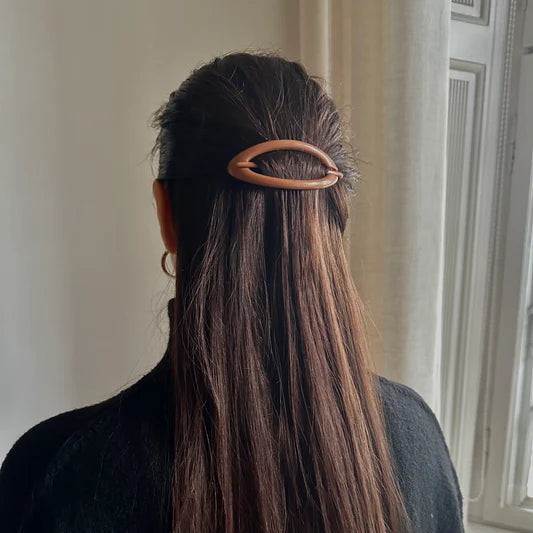 Oval Skydespænde, White Leo - Pico