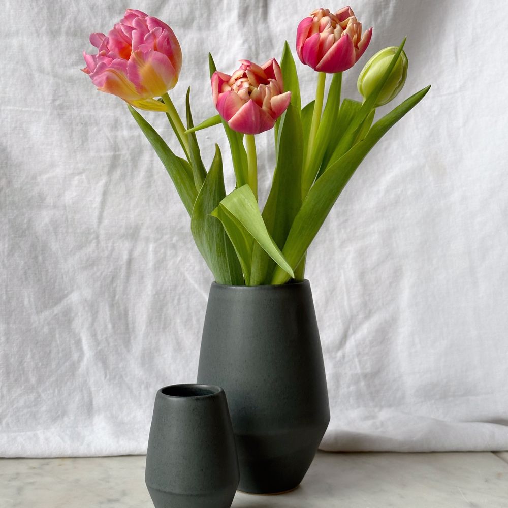 Oda Garten Vase, Medium, Blå - Julie Damhus
