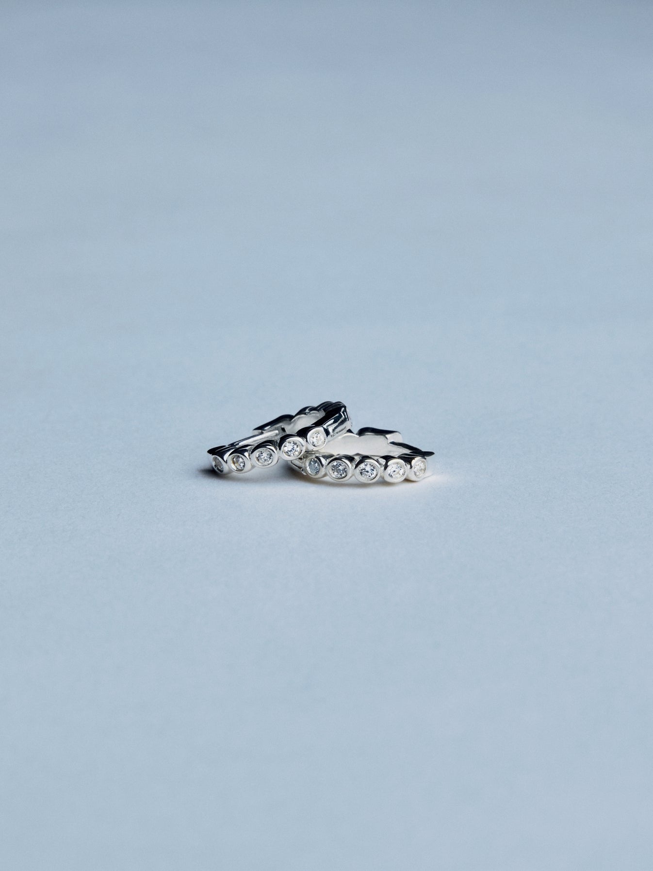 Oda Mini Hoops, Silver