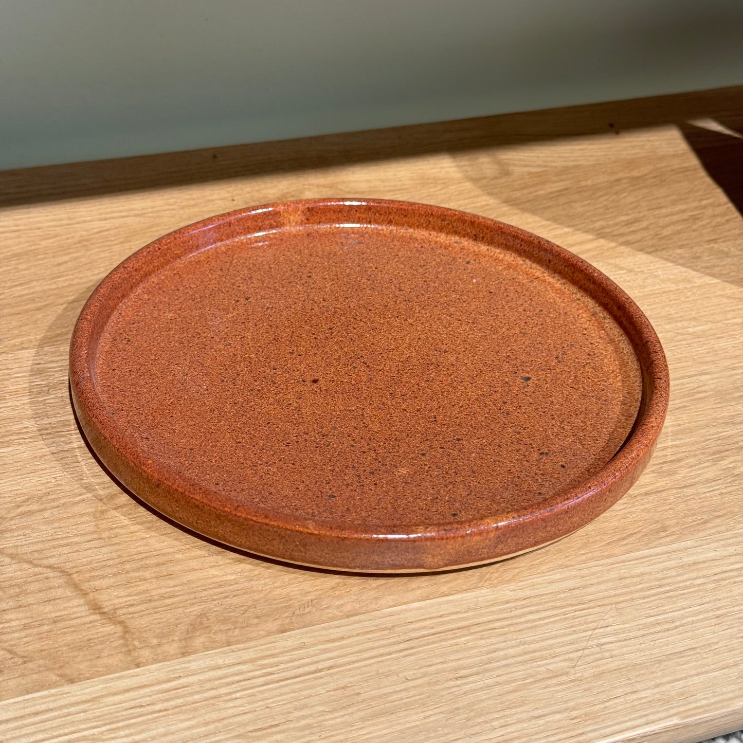 Oda Tallerken Lille, “BIRK Kaffe” - Julie Damhus