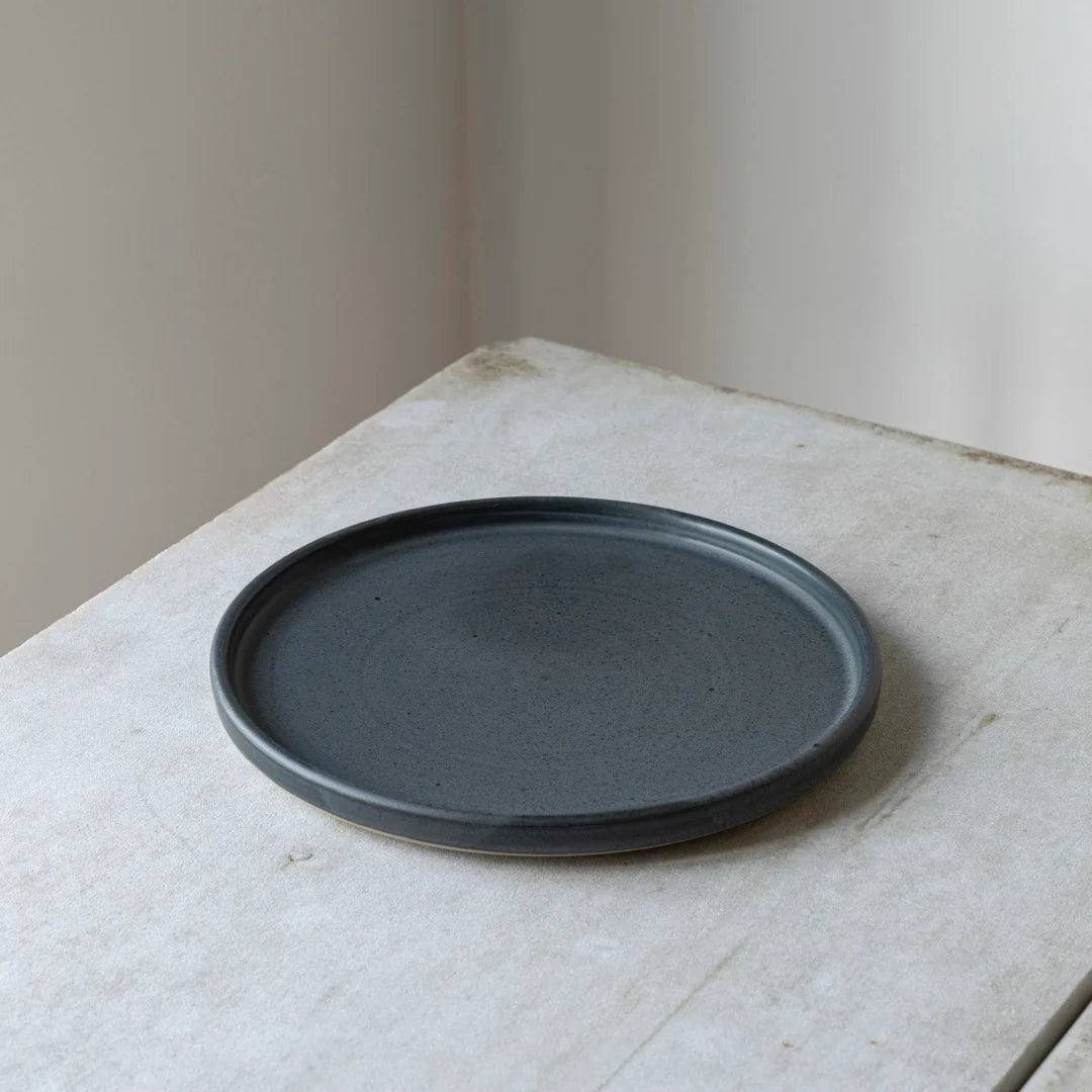 Oda Tallerken Stor, Blå - Julie Damhus