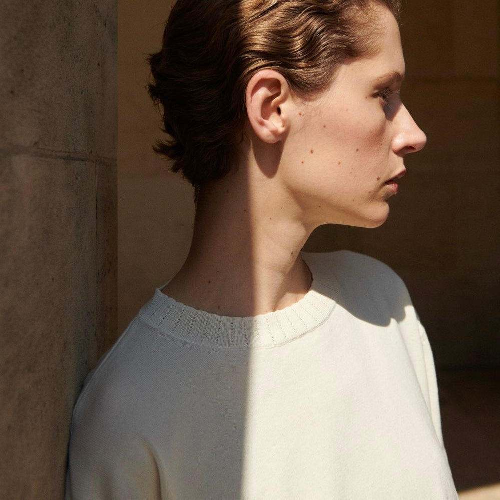 High twist box tee, Ecru - FUB