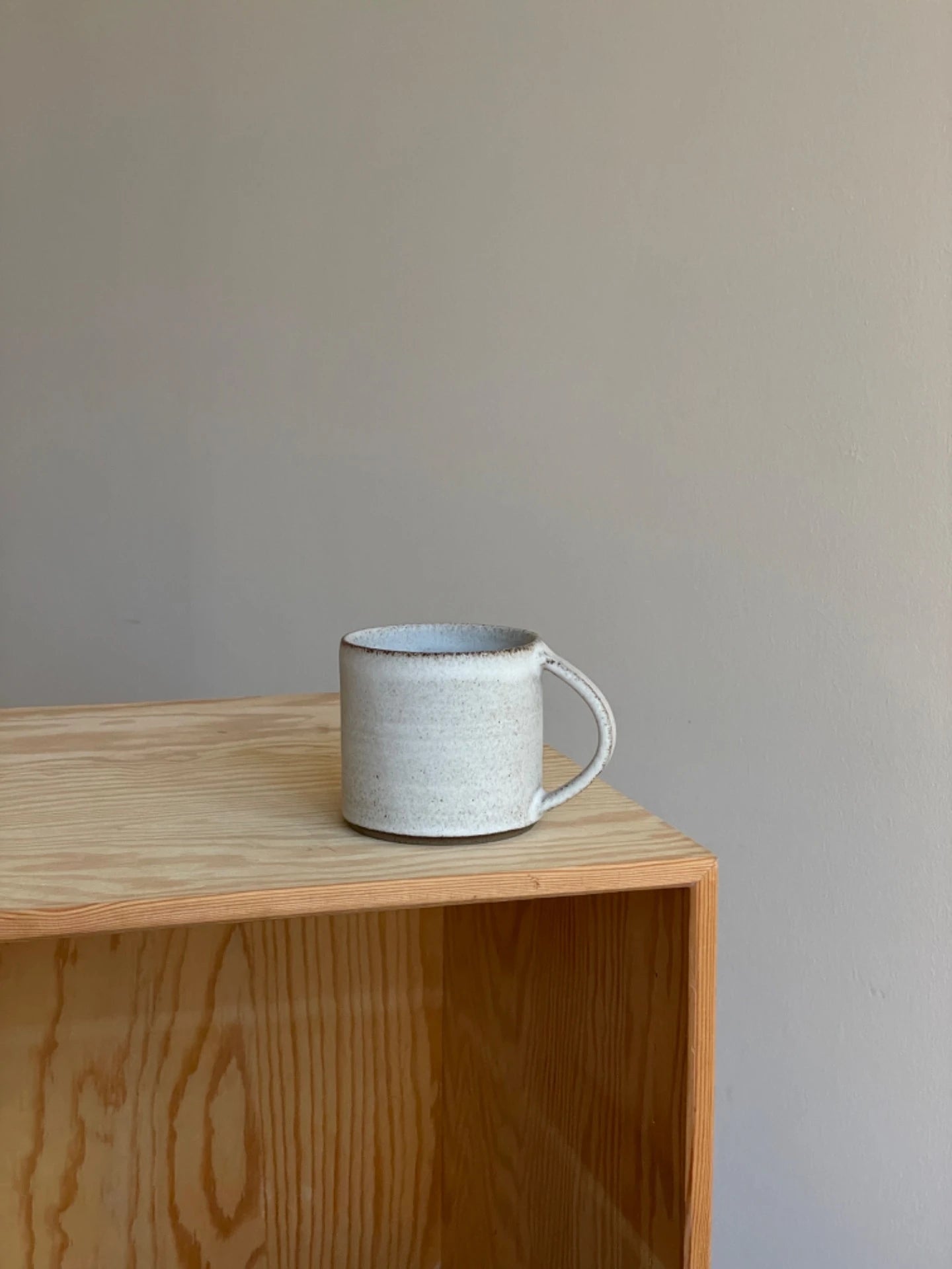 “Grey moon” krus - handmade by Marle