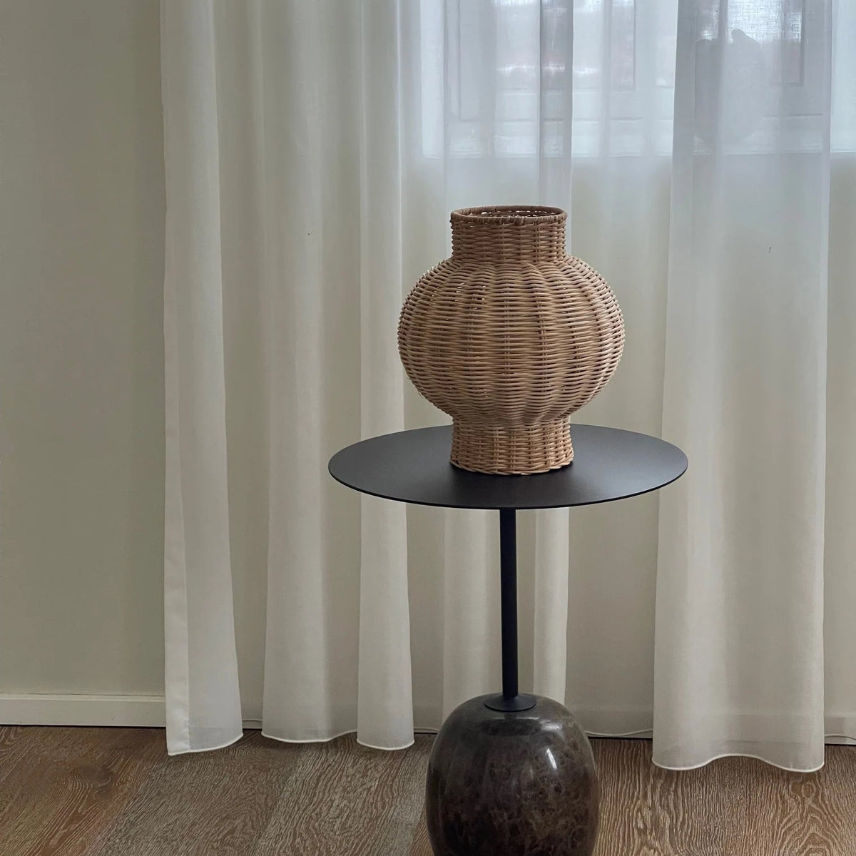 Jou Rattan small vase on foot