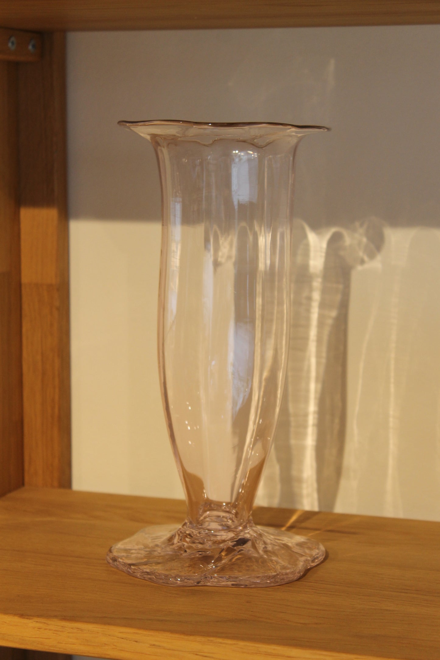 Nr. 6 - Håndlavet vase (Rosa), Marie Breyen