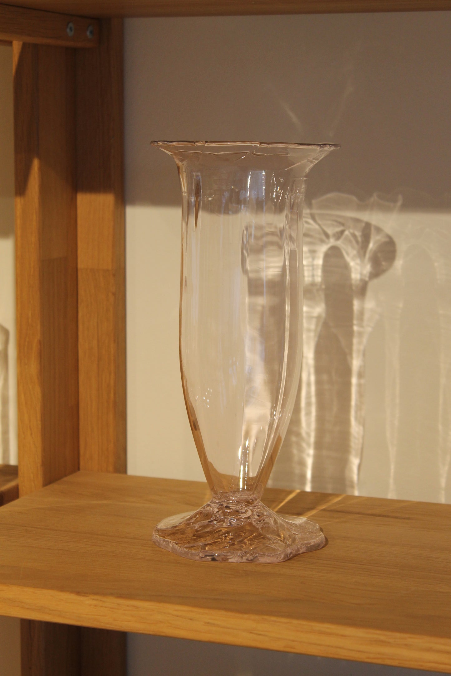 Nr. 8 - Håndlavet vase (Rosa), Marie Breyen