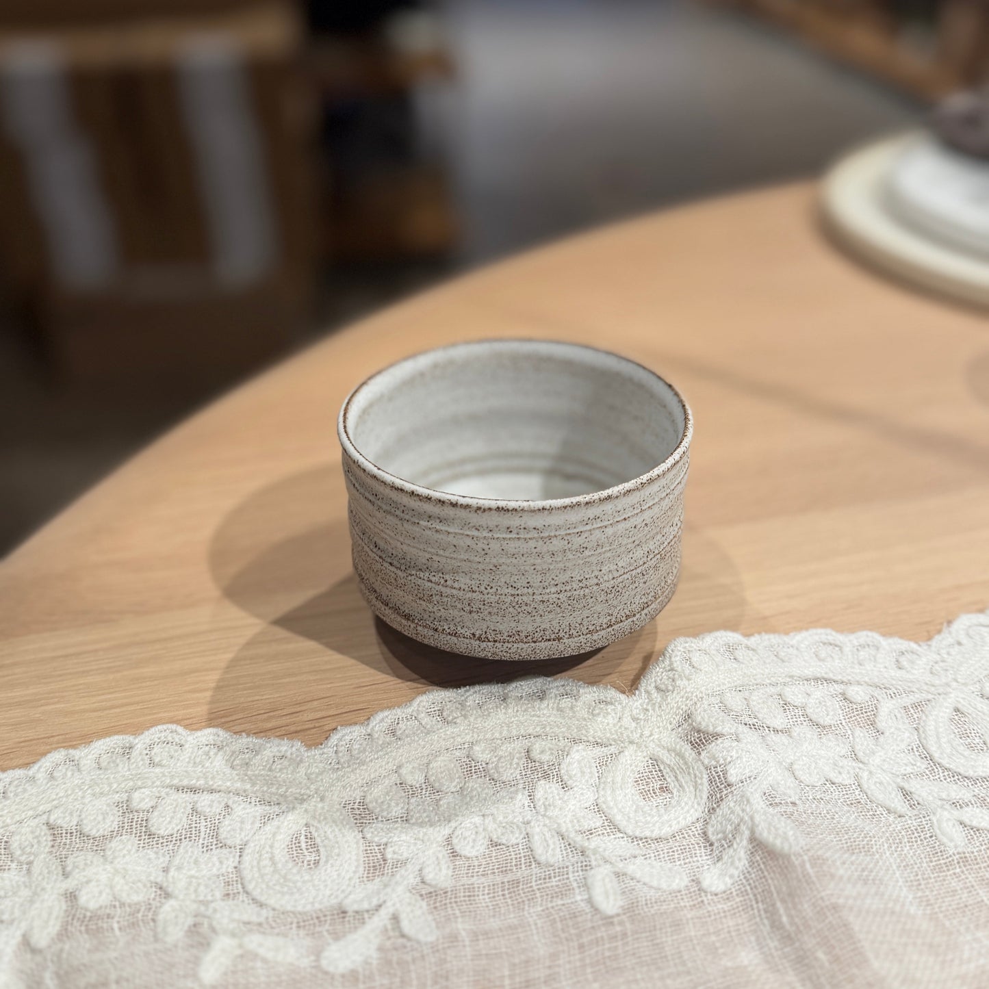 Cup Brown/ White - Studio Kerstin Kongsted