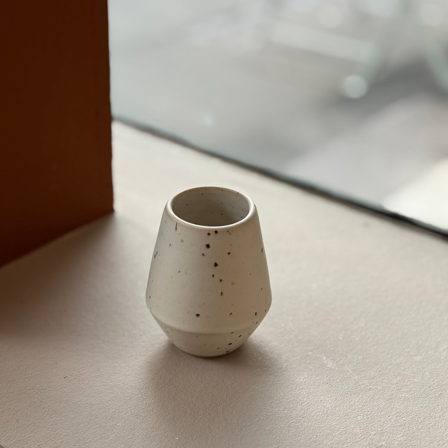 Oda Vase Lille - Flat White