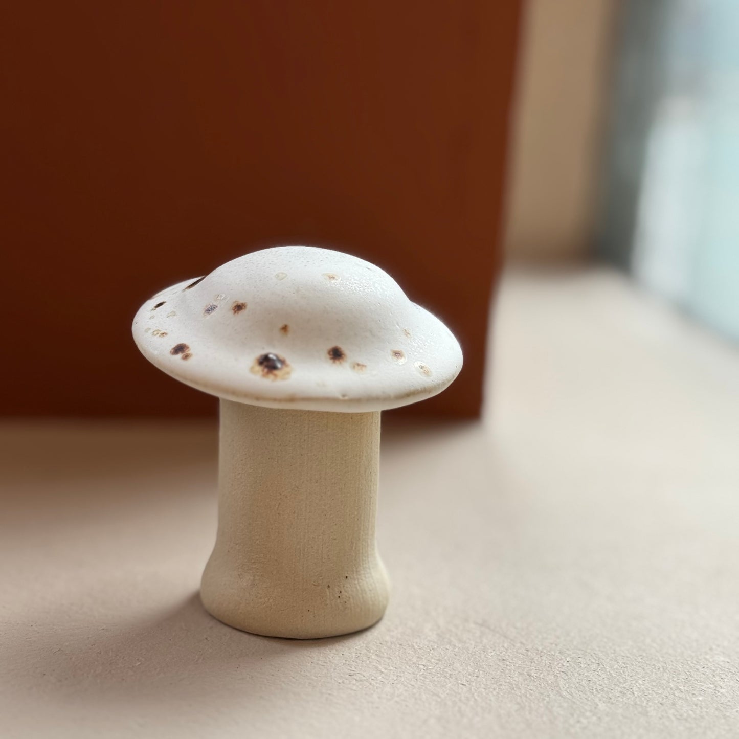 Svamp I Keramik, Flat White - Julie Damhus