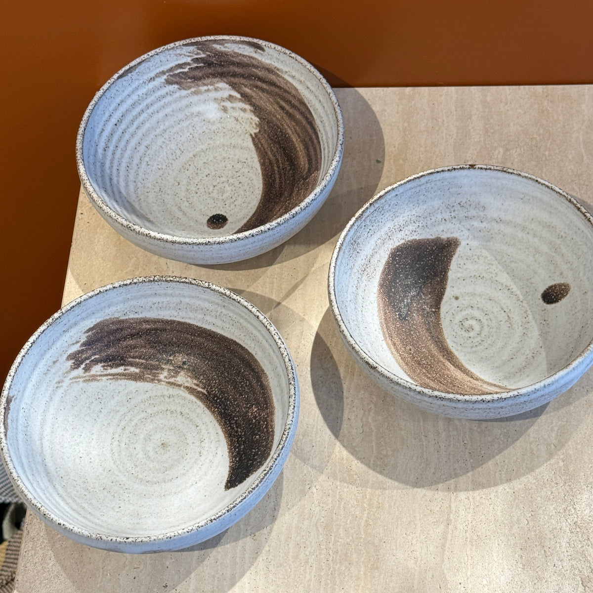 “Brun Strøg” skål Ø15 cm - Atelier Tovsig