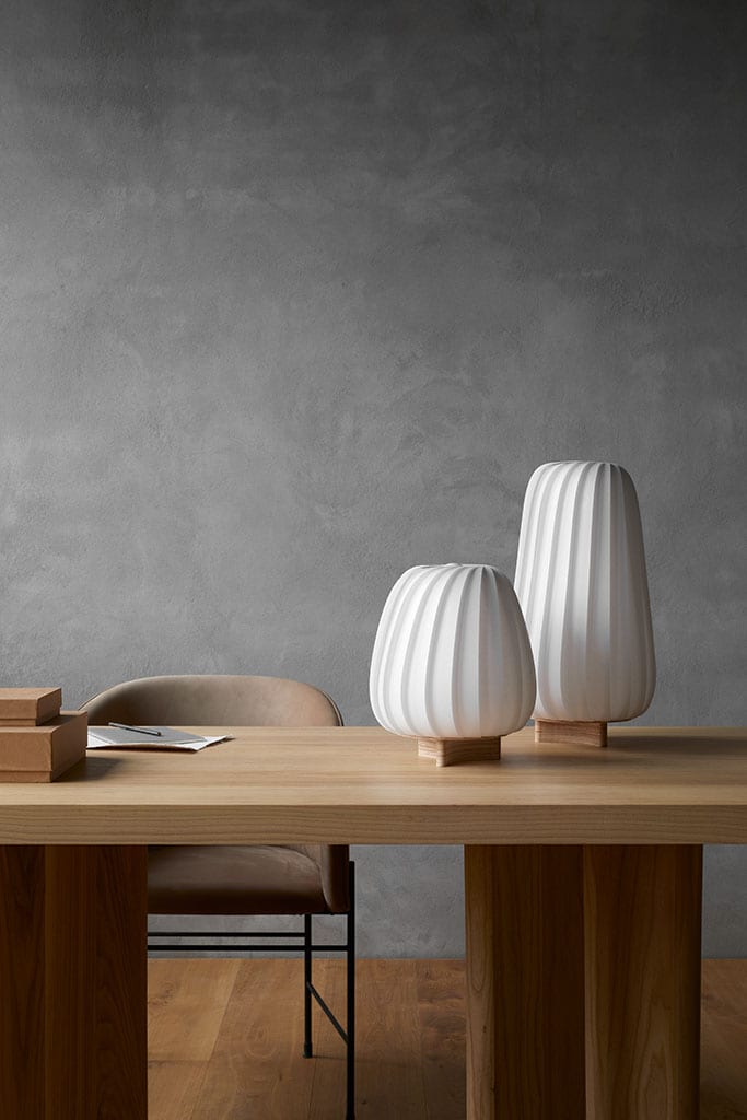 ST906 Bordlampe - Tom Rossau