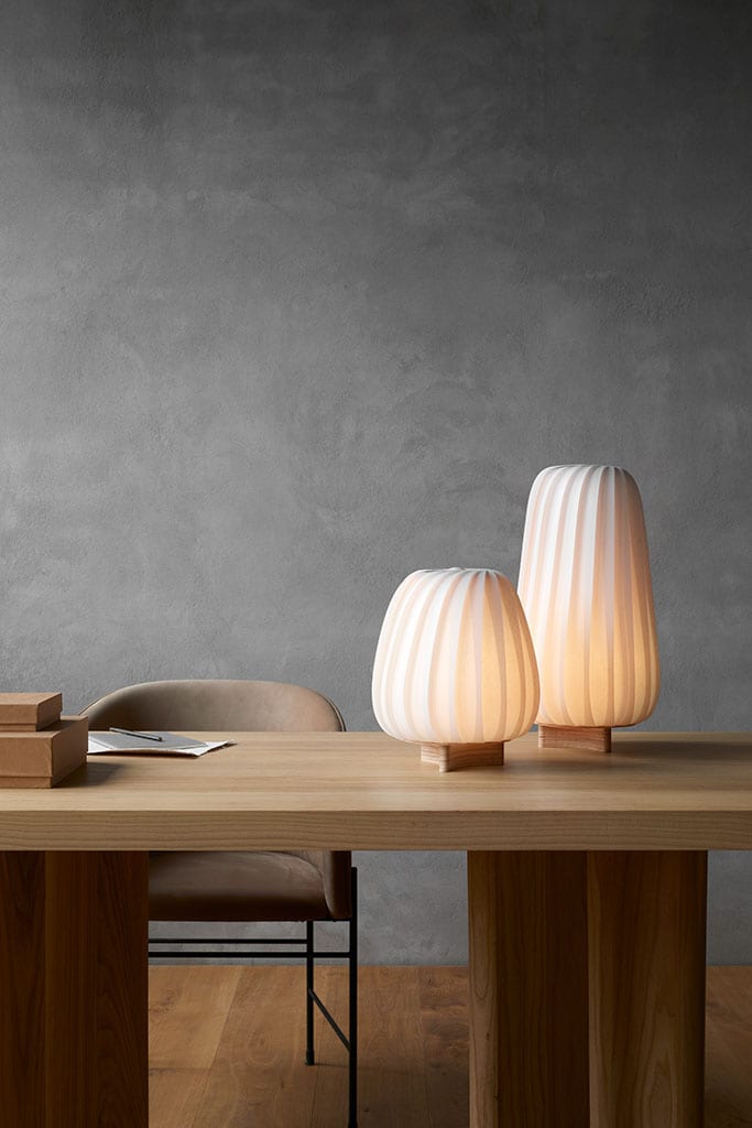 ST906 Bordlampe - Tom Rossau