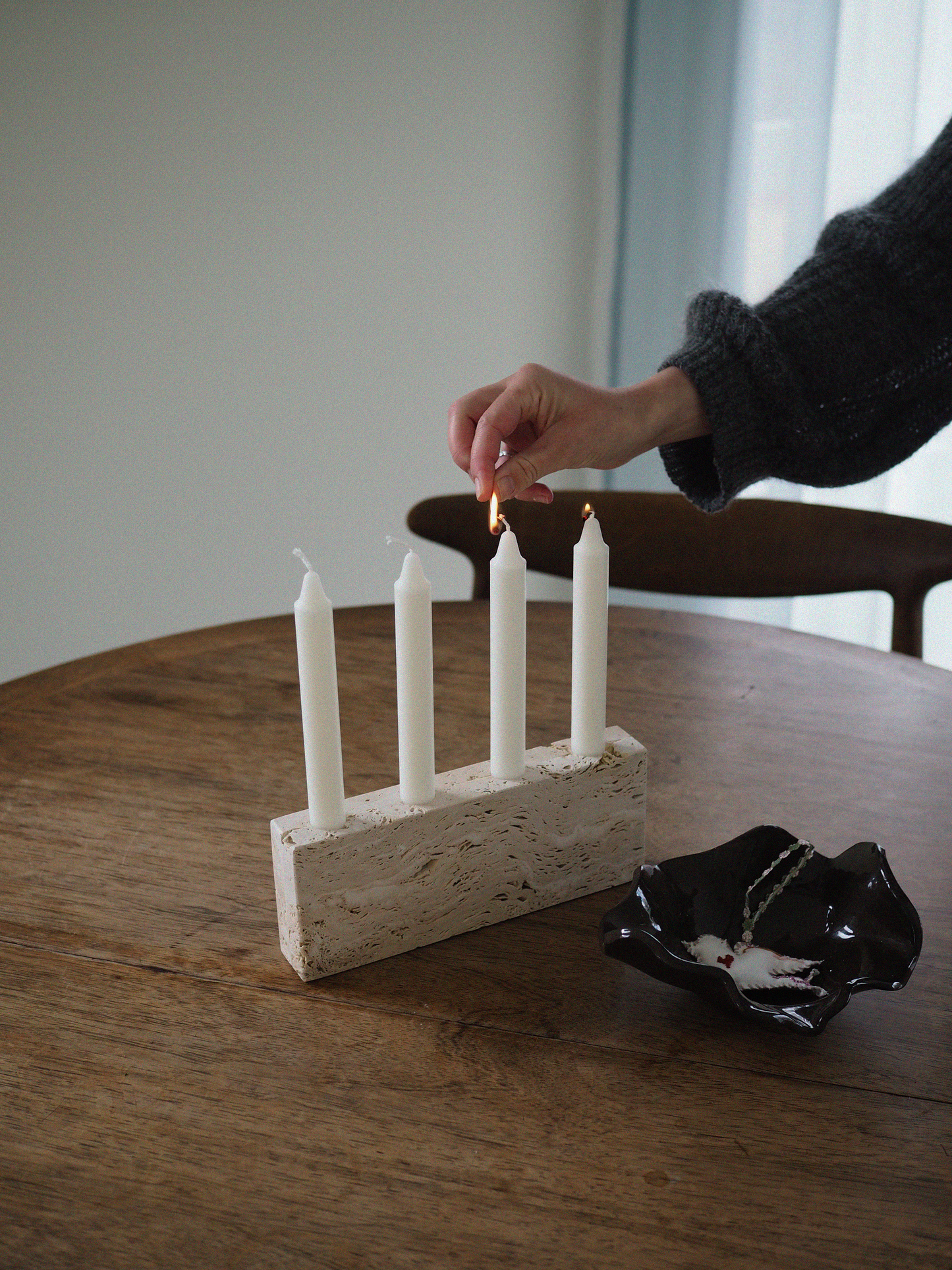 Epode, Travertin, Lysestage fire lys - Wabi Sabi Nordic