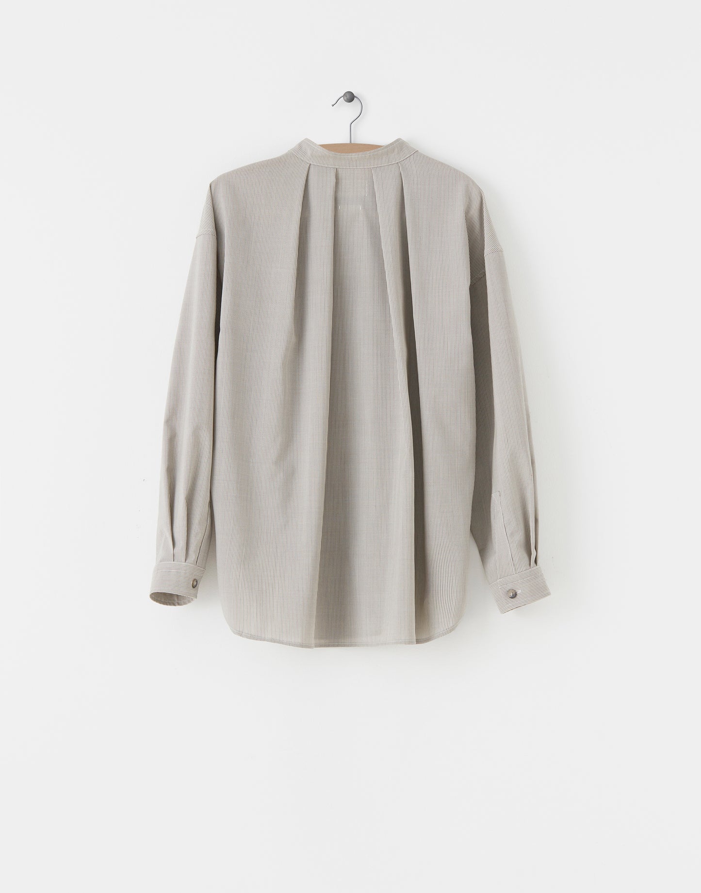 Agnes shirt, light grey stripe - Fabulous Agenda