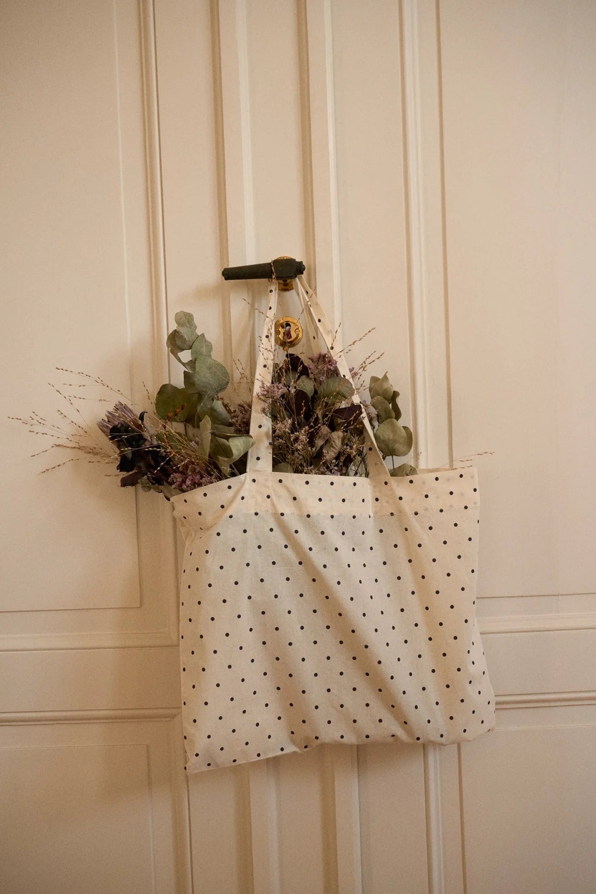 medium dot bag