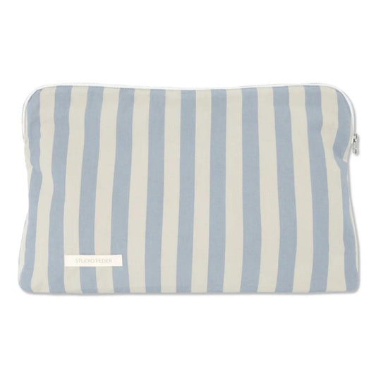 Celia toilettaske, Pale blue stripe - Studio Feder