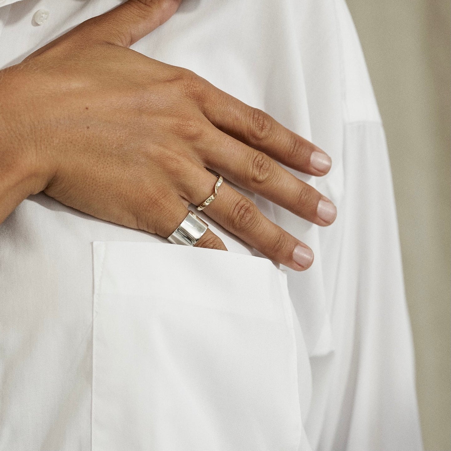 Wave Ring I, Gold - Trine Tuxen