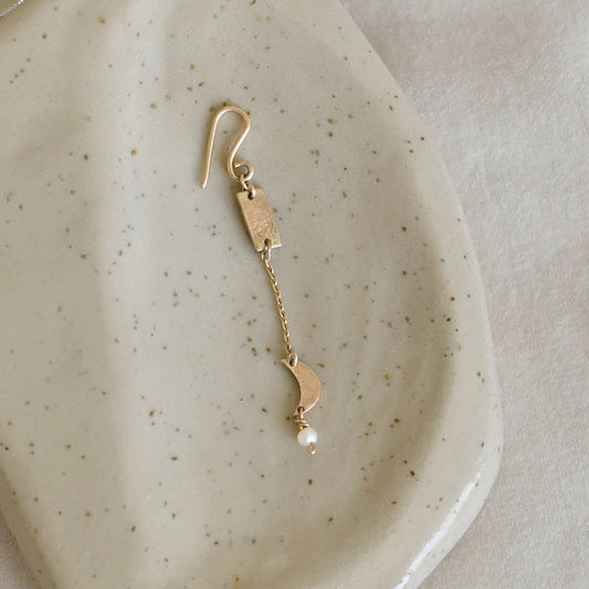 LUNE DE PERLE GOLD EARRING, Ørering - Sienna Rousseau