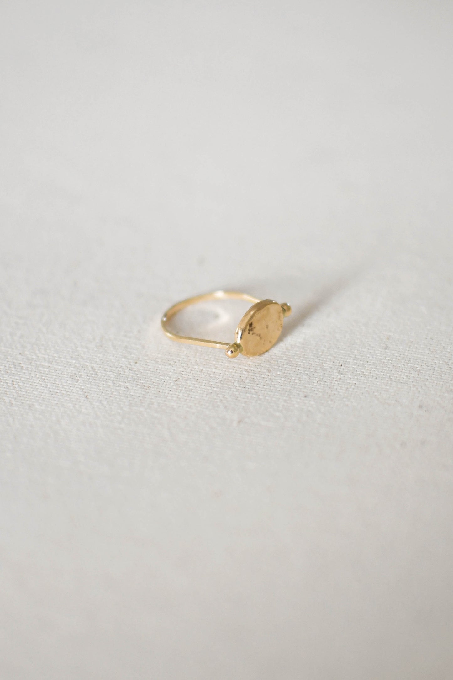 Guldring i 14 karat, ESPOIR GOLD RING - Sienna Rousseau