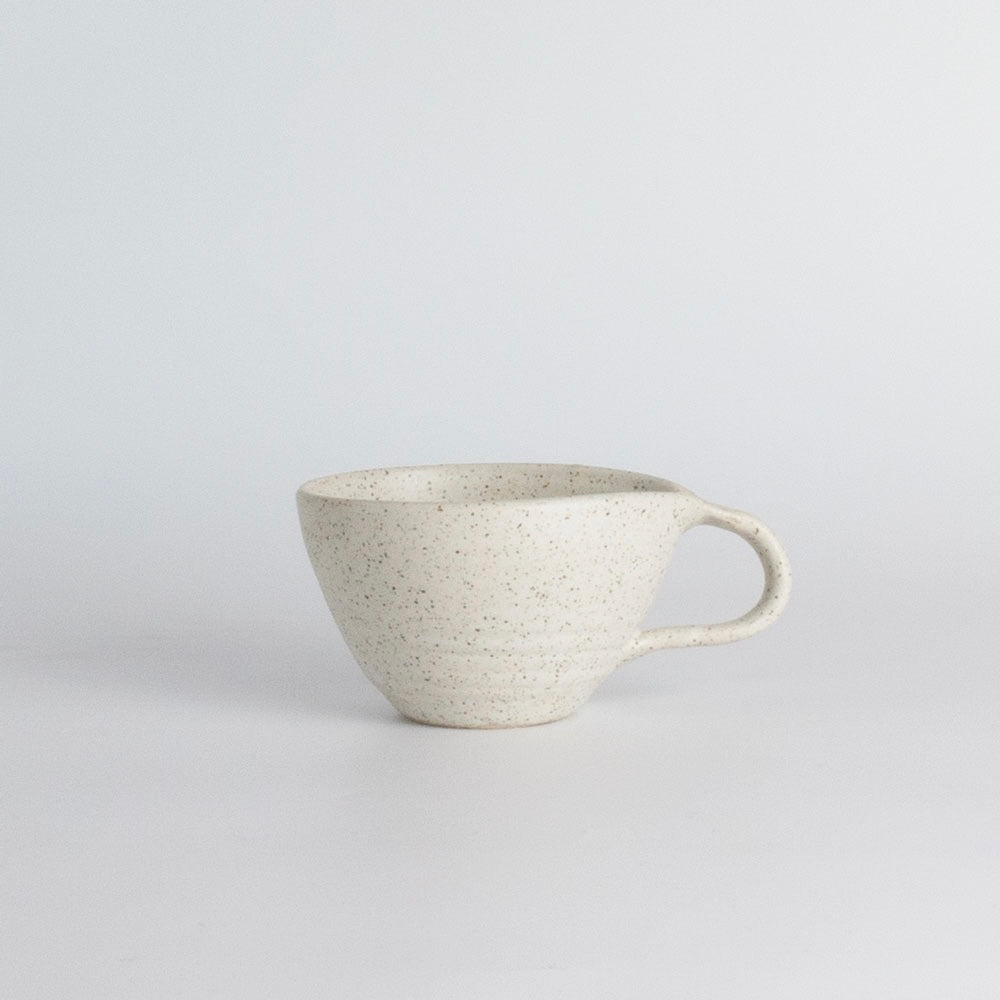 Hans Teacup – Eggshell White - TYBO