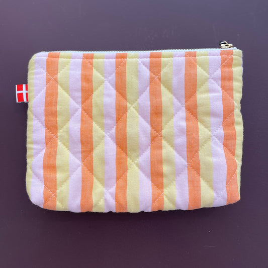 Håndsyet Makeuppung/Pung i upcyklet stof, bolche striber - Vita Vass