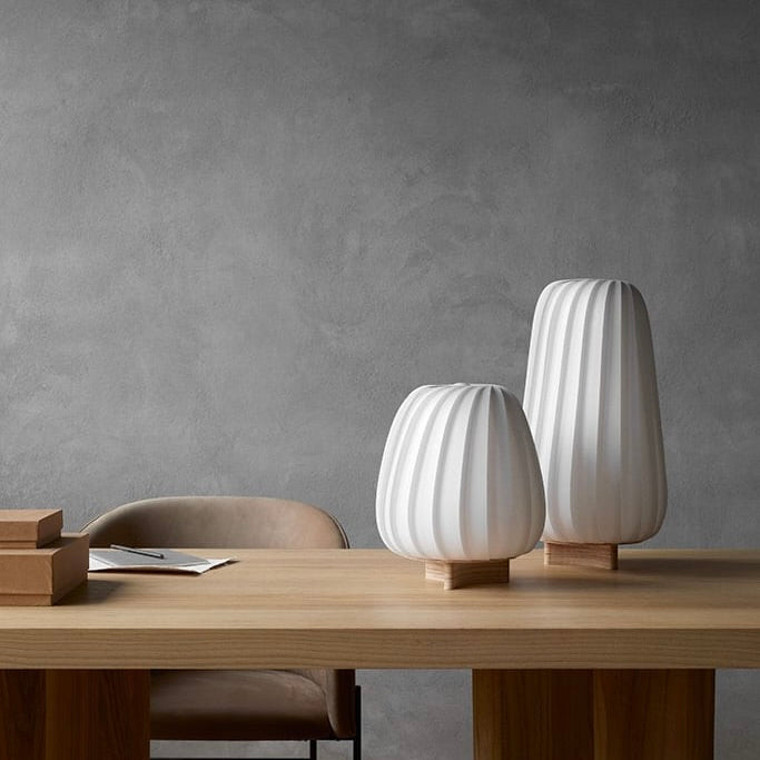 ST906 Bordlampe - Tom Rossau