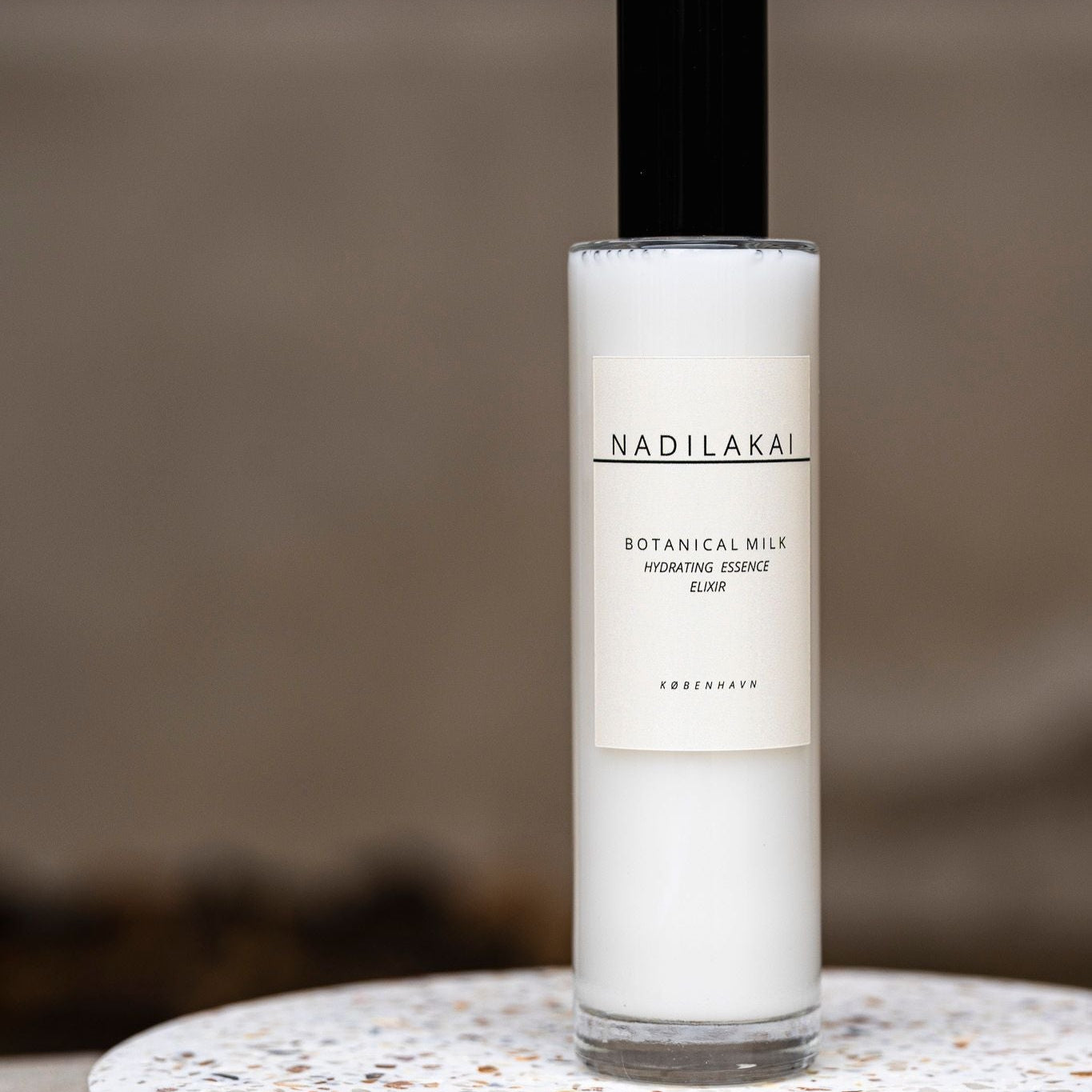 BOTANICAL MILK, hydrating essence elixir - Nadilakai