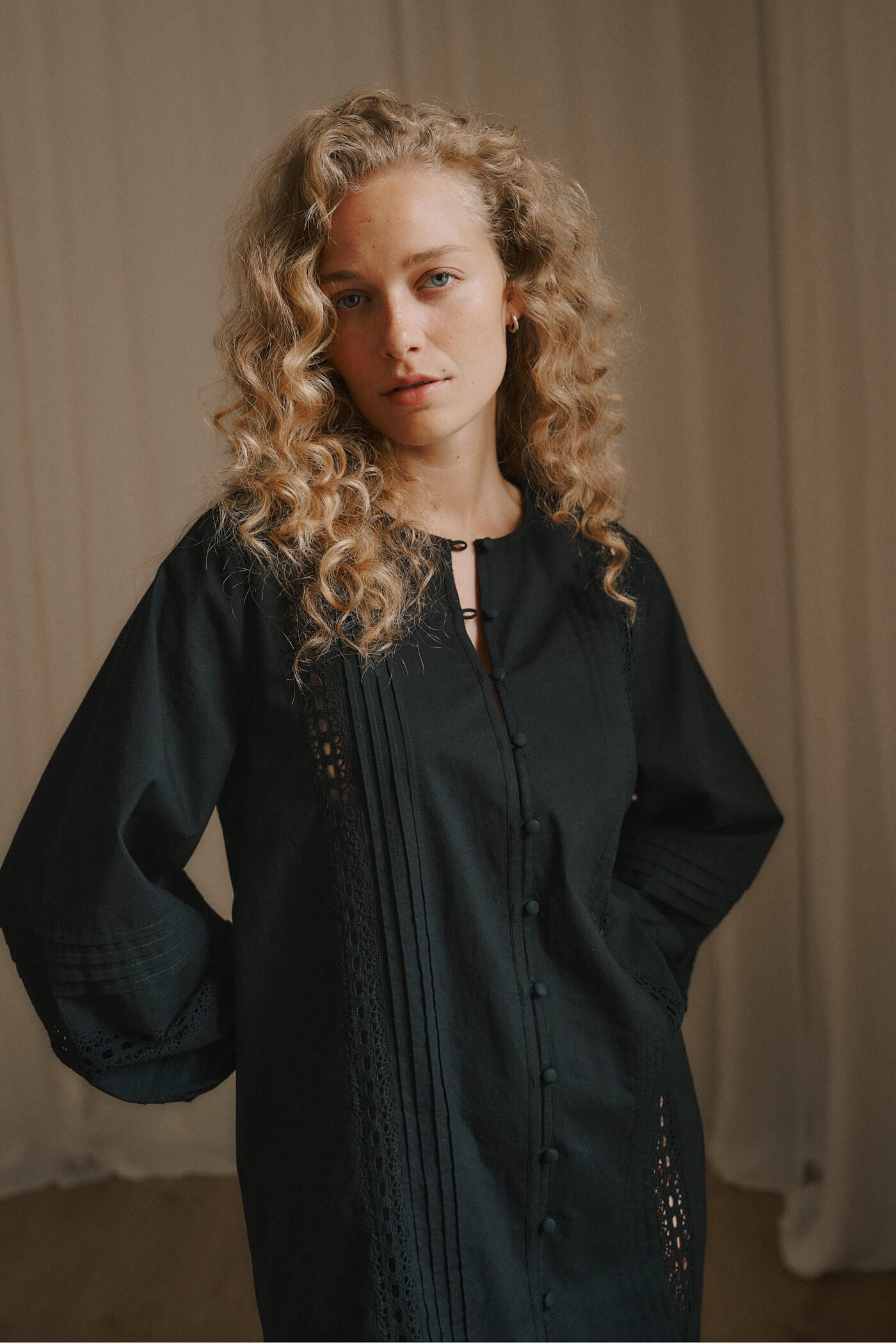 LILY LS SHIRT DRESS - BLACK, ANNE MI