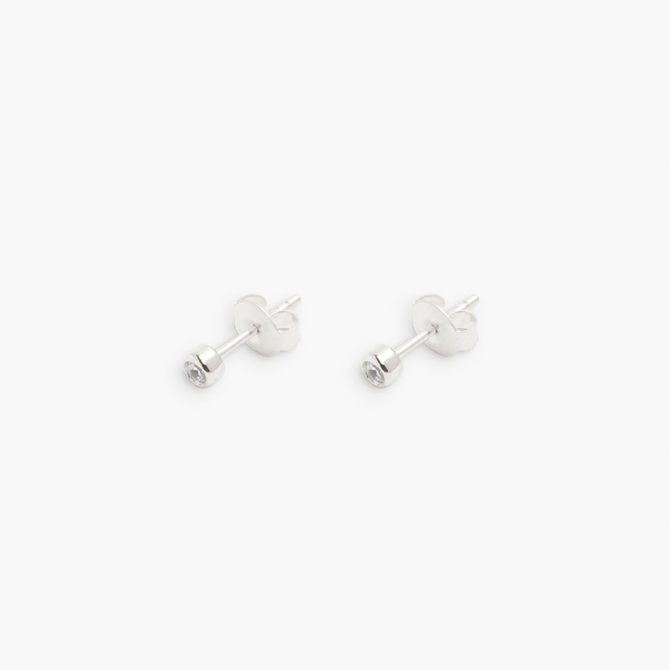 Oda Studs, Silver
