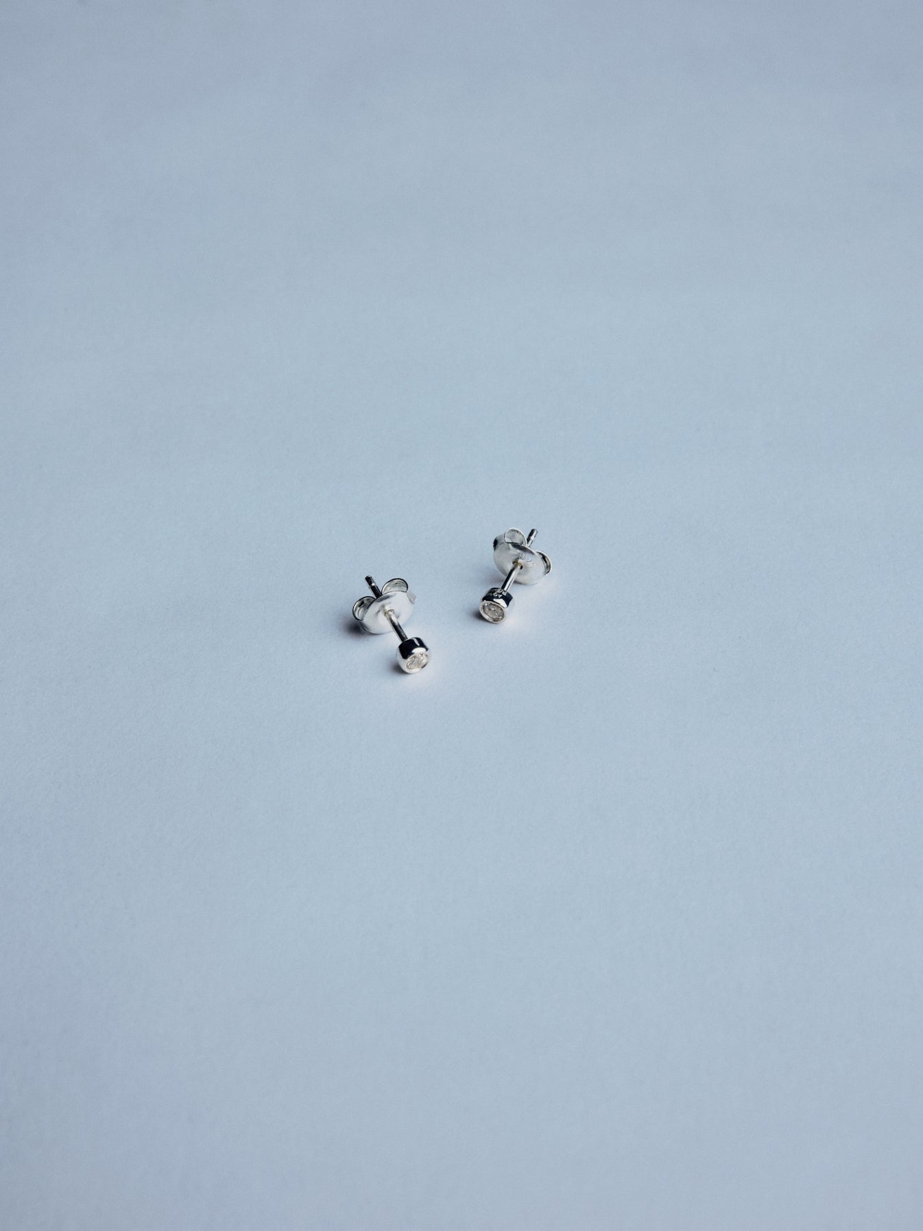 Oda Studs, Silver