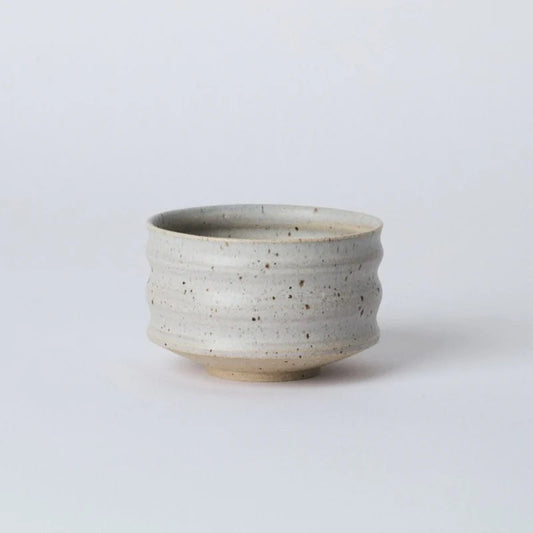 Matcha Cup, Light Grey with lava spots satin matte - Studio Kerstin Kongsted