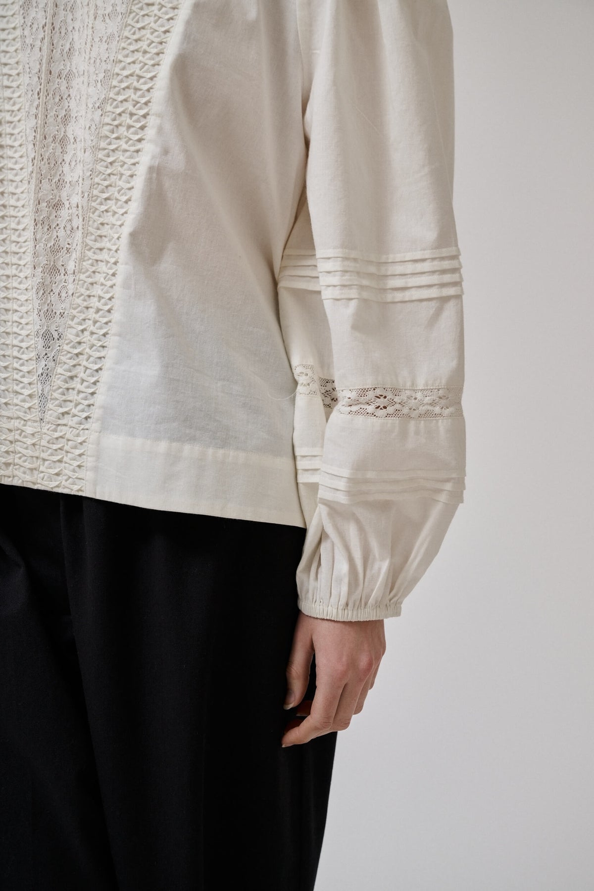 CLOVER LS BLOUSE - WHITE SAND