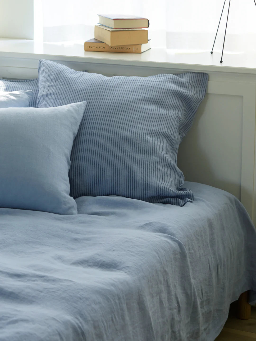 Cushion Cover - 50 x 50 cm - Celestial Blue/Navy