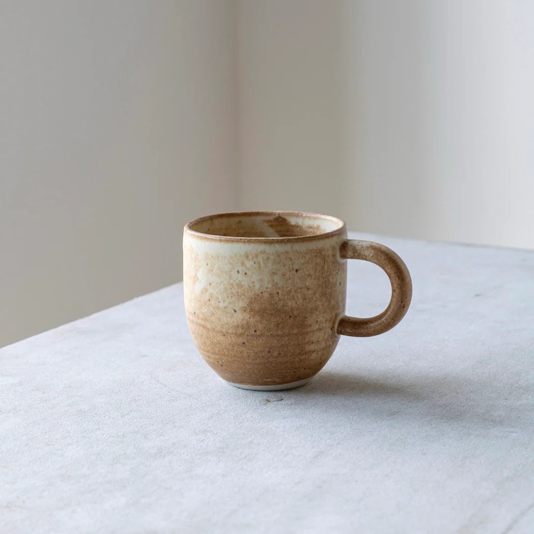 Oda Rund Kop Med Hank, Brun - Julie Damhus