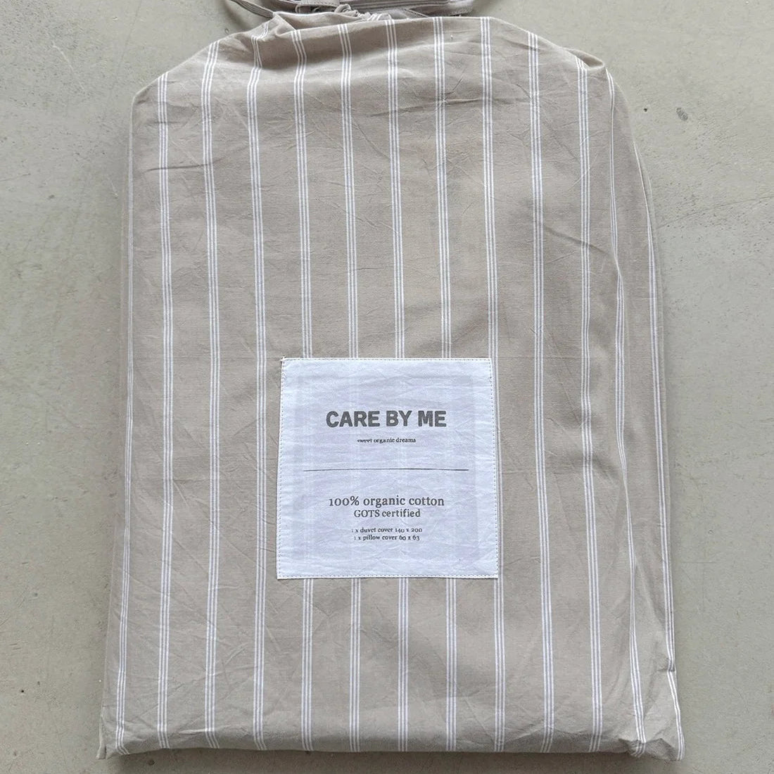DREAM SENGETØJ -Sand / Pure white stripe