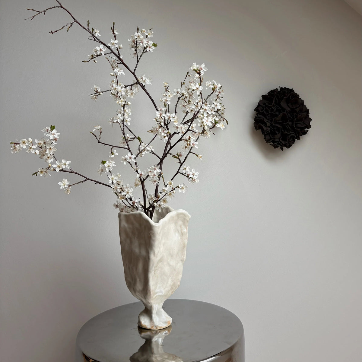 BLOMST BEIGE LILLE - LEELA METTE