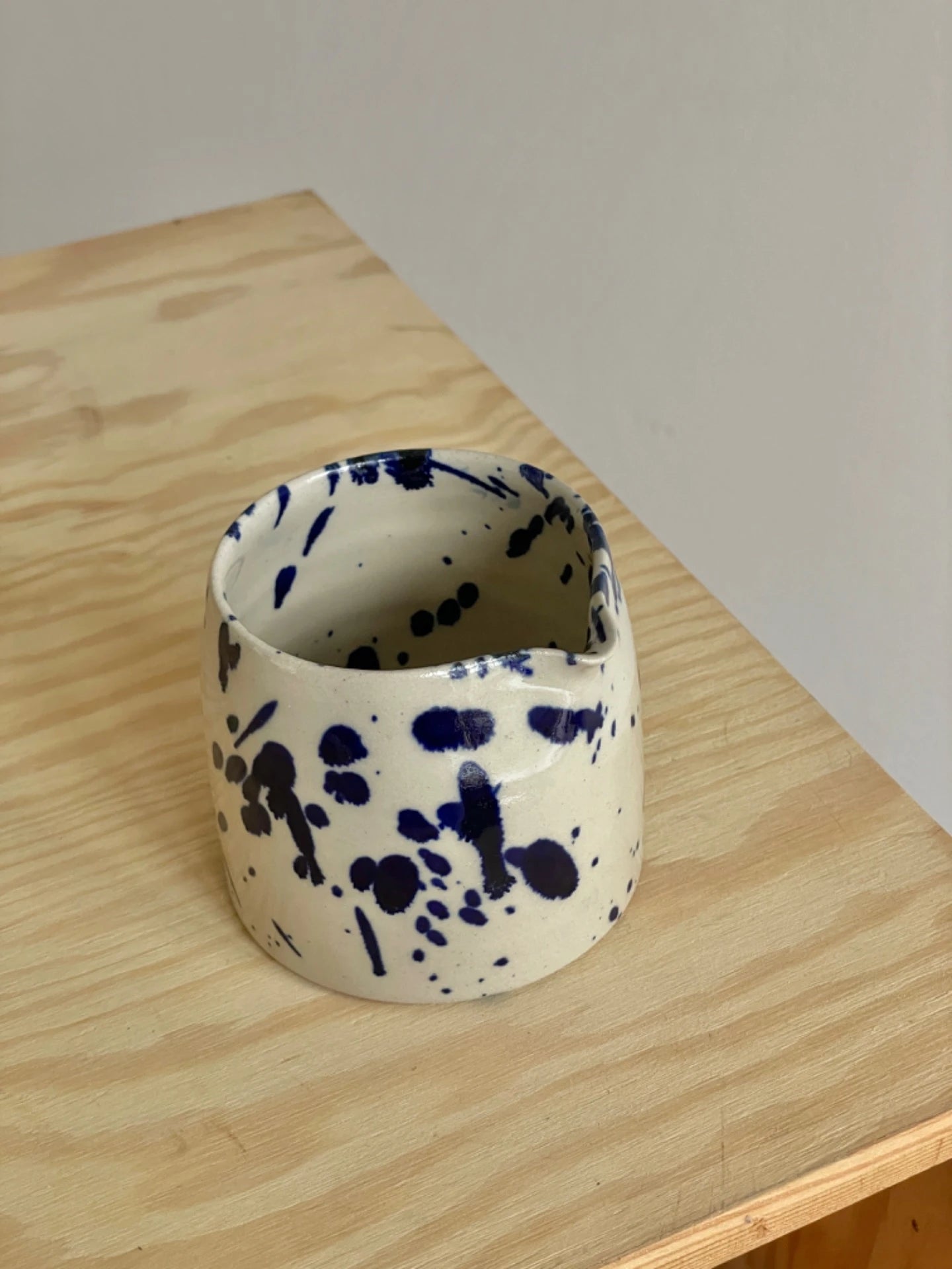 "Blue ink” Mælkekande - Handmade by Marle