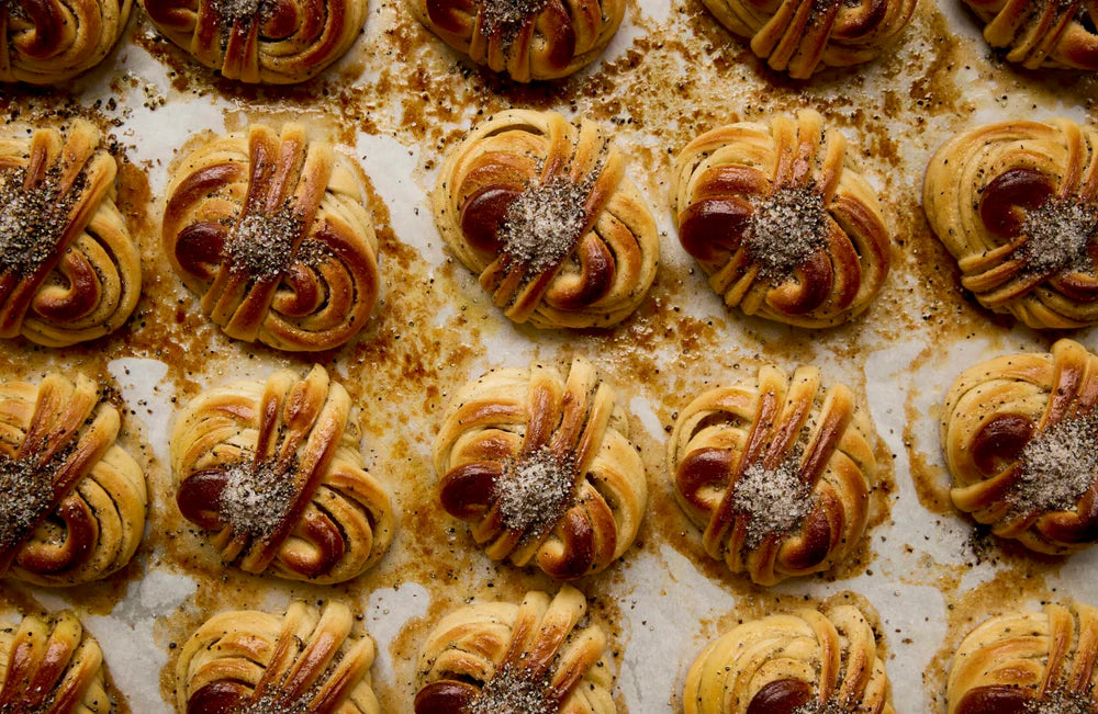Juno the Bakery - New Mags