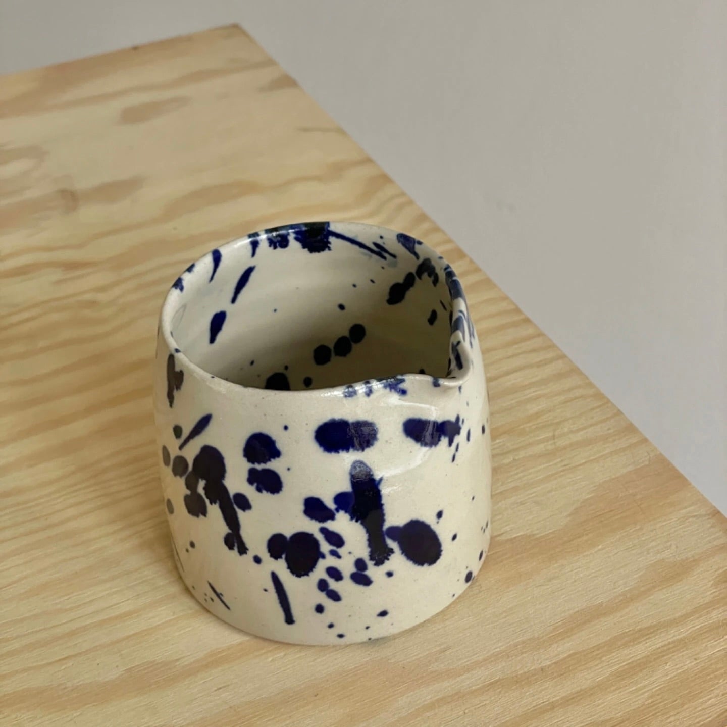 "Blue ink” Mælkekande - Handmade by Marle