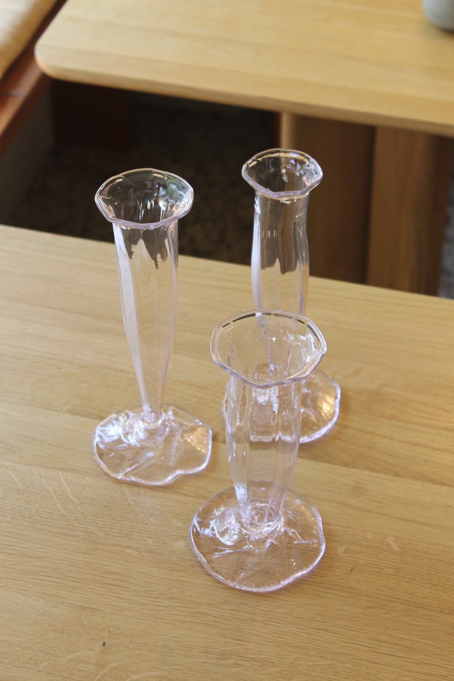 Håndlavet vase til blomsterstilk (Rosa) - Marie Breyen