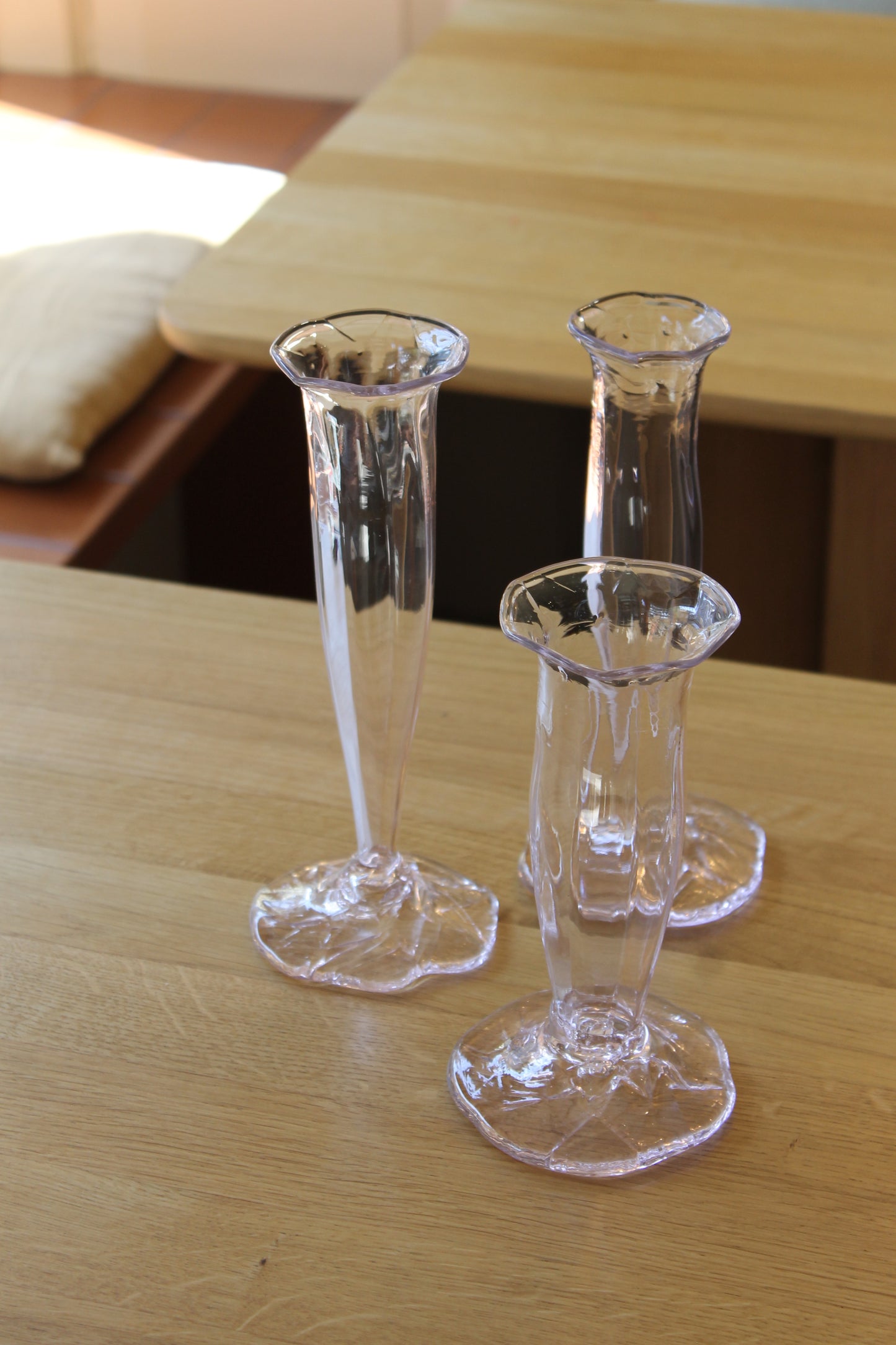 Håndlavet vase til blomsterstilk (Rosa) - Marie Breyen