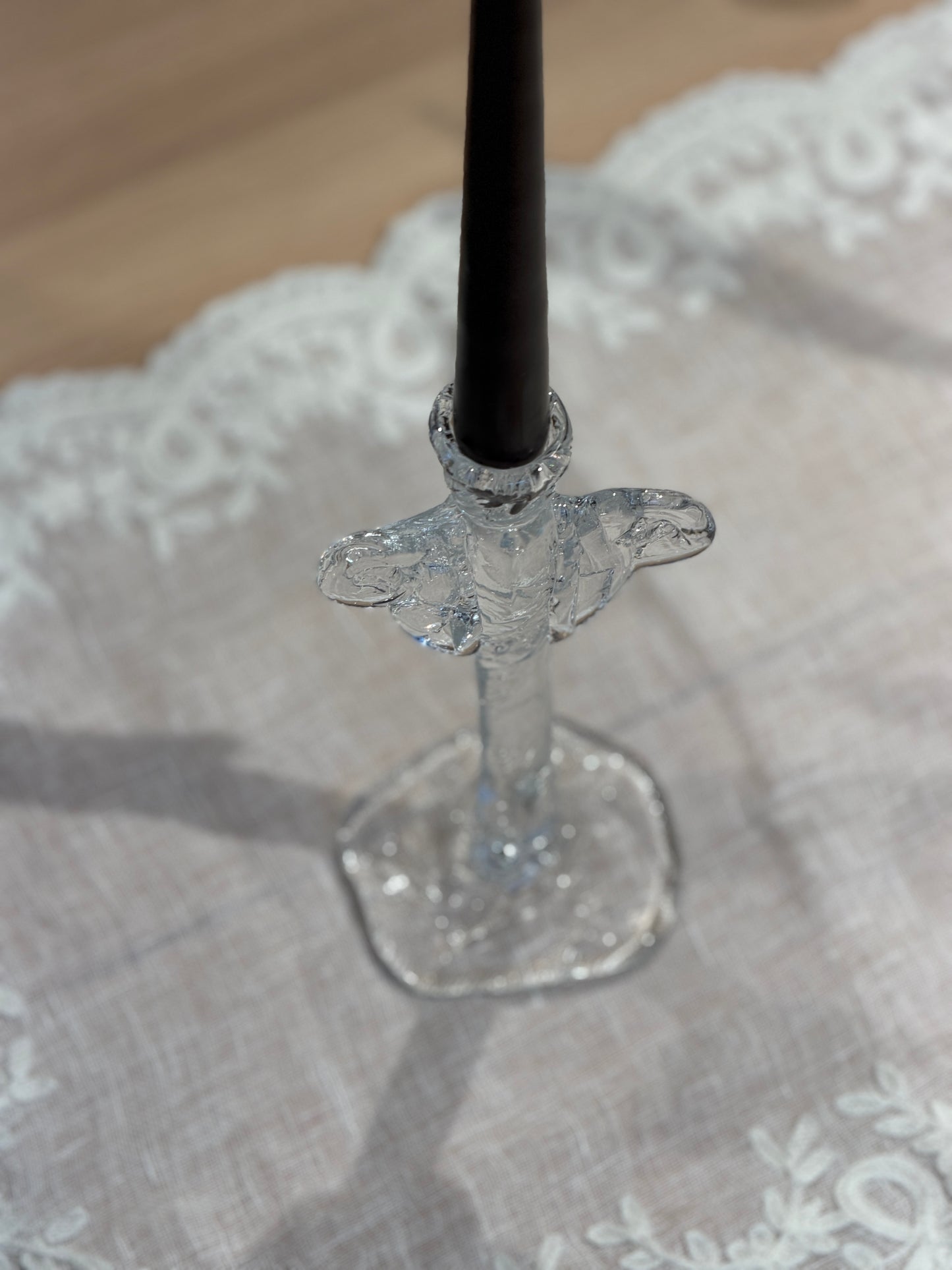 Håndlavet lysestage (engel) - Marie Breyen