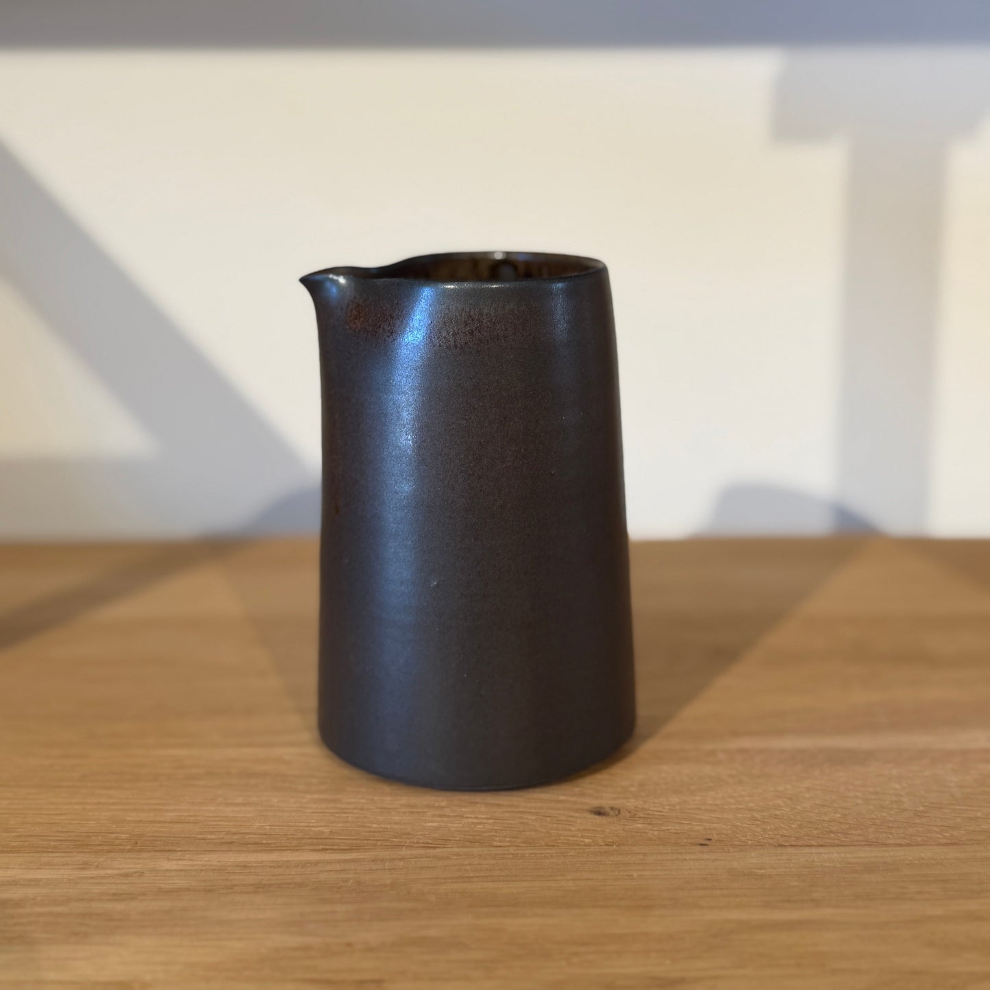 Jug, Brown - Studio Kerstin Kongsted