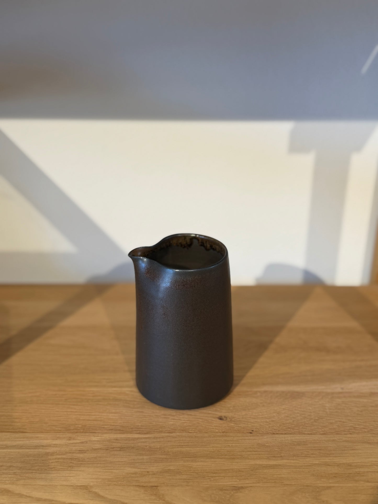 Jug, Brown - Studio Kerstin Kongsted