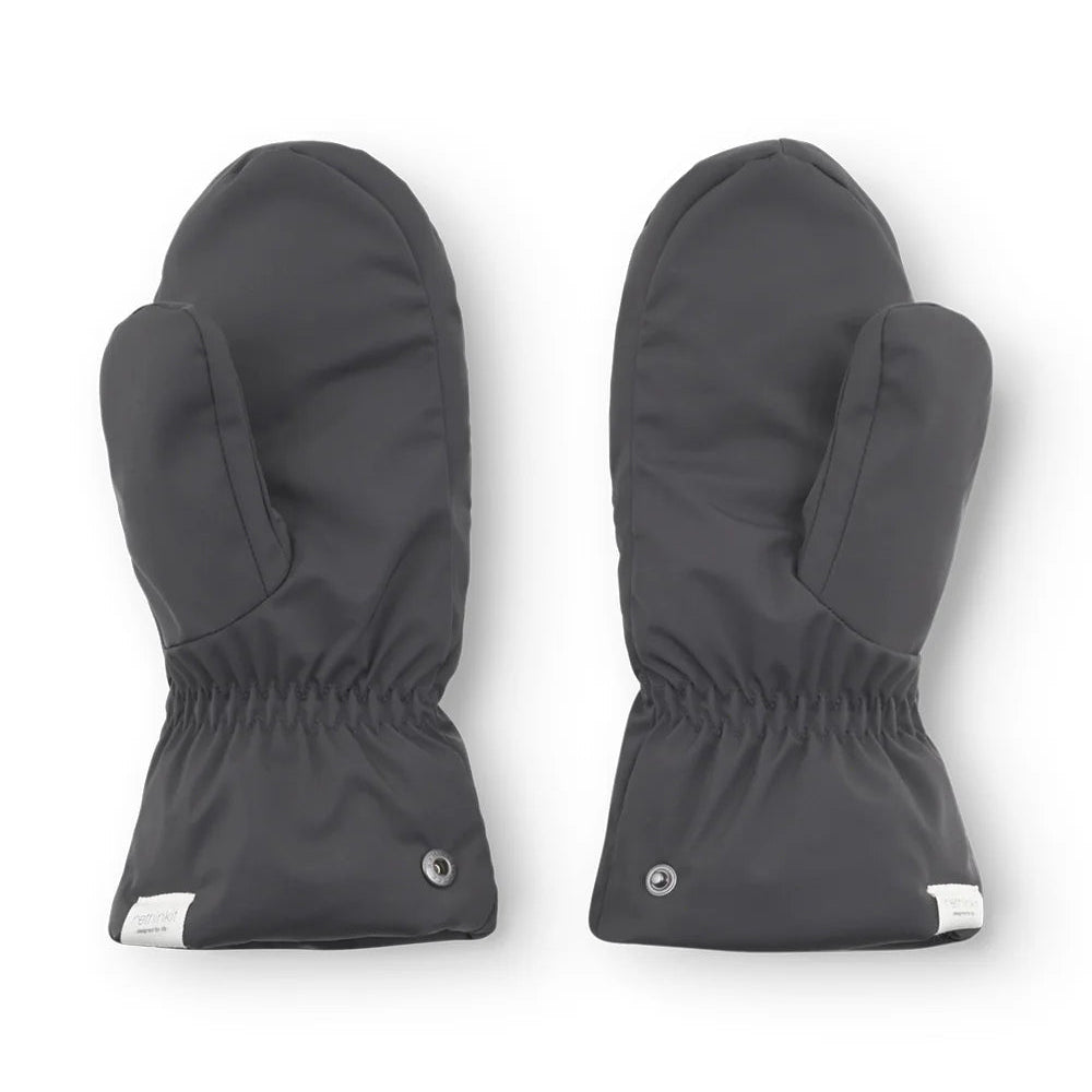 MITTENS COUNTRY, ALMOST BLACK