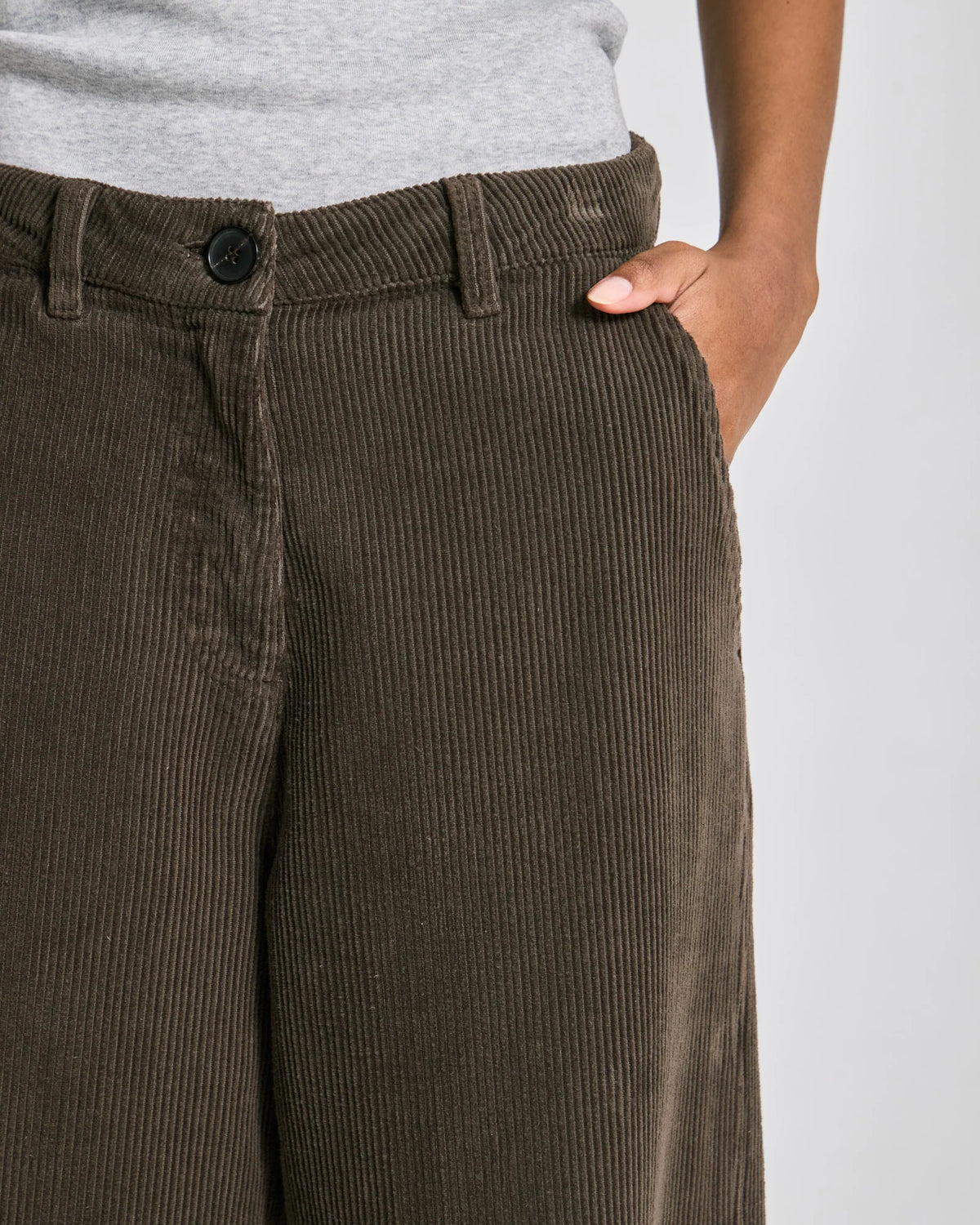 Natalie Cotton Corduroy Pants - Black Olive